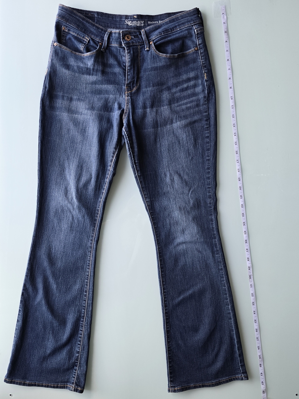 Signature by Levi Strauss & Co. Modern Boot Cut Jeans